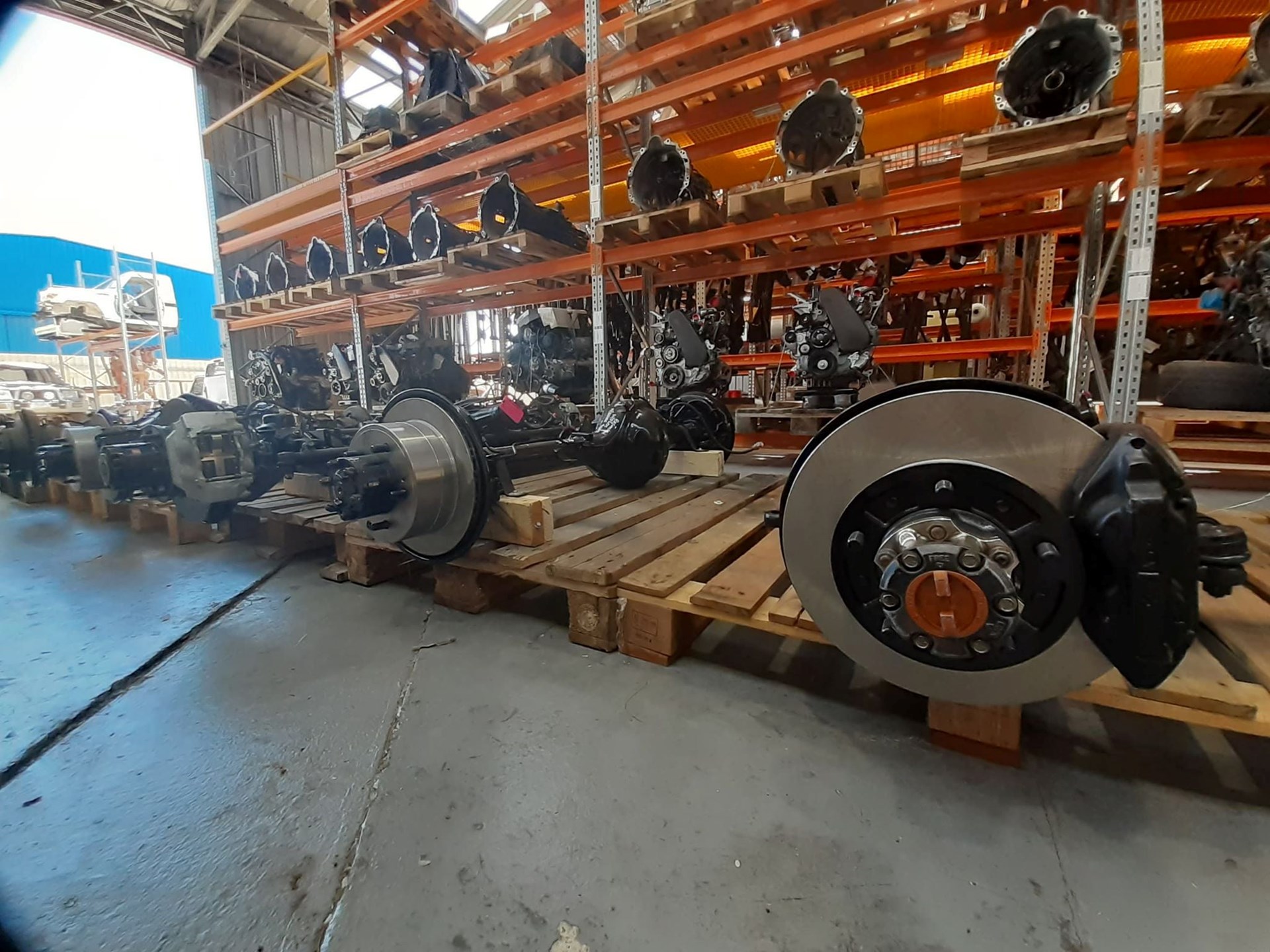 Specialised Toyota & Hilux Dismantler / Wide range of 4WD Parts & Accessories / Customised Mine Spec Long Term Vehicle Hire